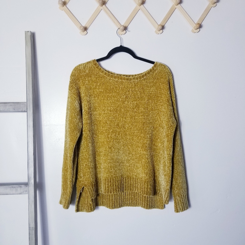 JONES NEW YORK SIGNATURE GOLDEN MUSTARD SOFT SWEATER ESTIMATED TO BE XL